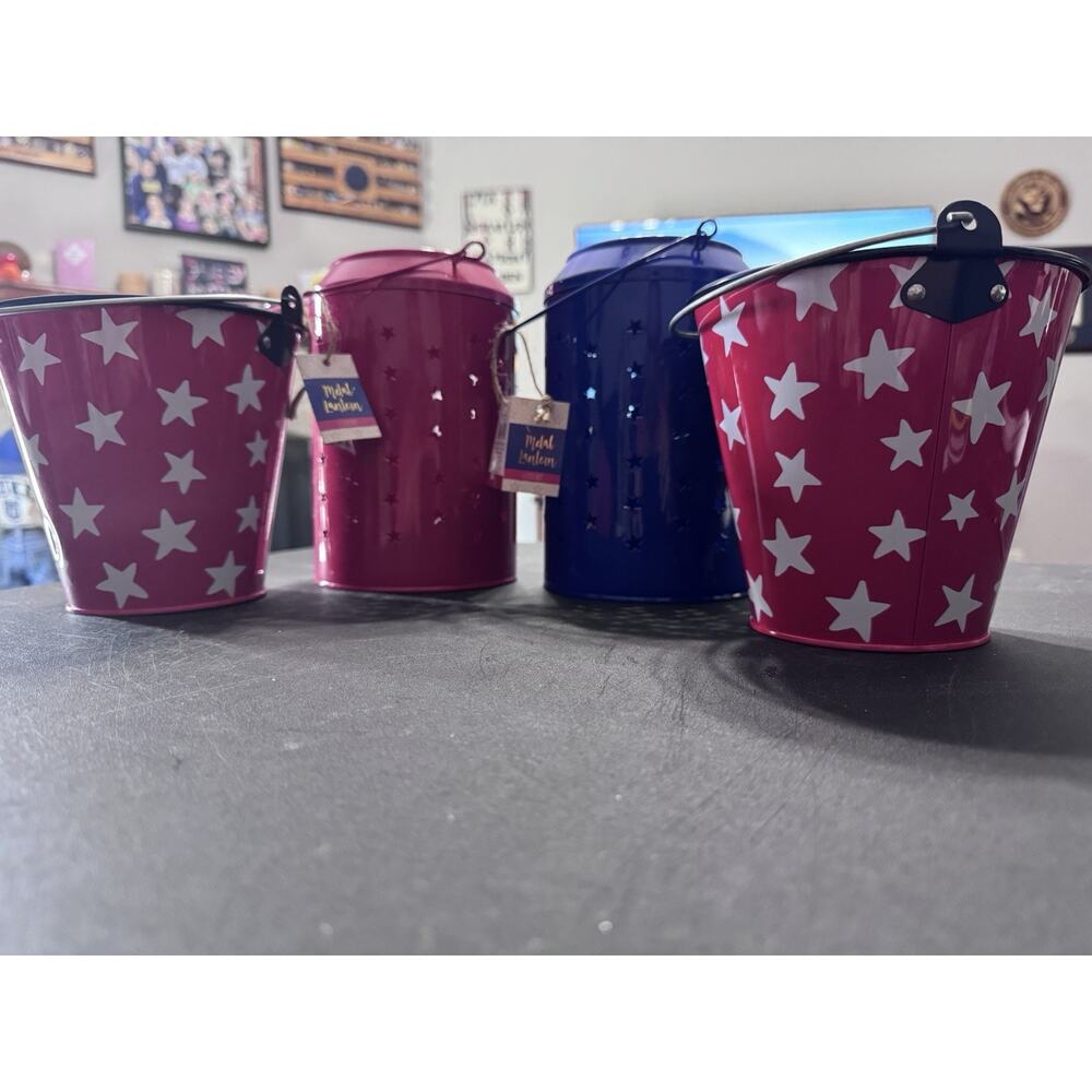 metal lanterns with 2 small tin red, white and blue